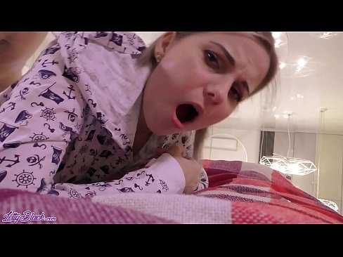 ❤️ Сексуалдуу апа карлыгач жана прегистайл секс - кончуг жакын ❤ Секс видео бизде ky.assistirhentai.ru